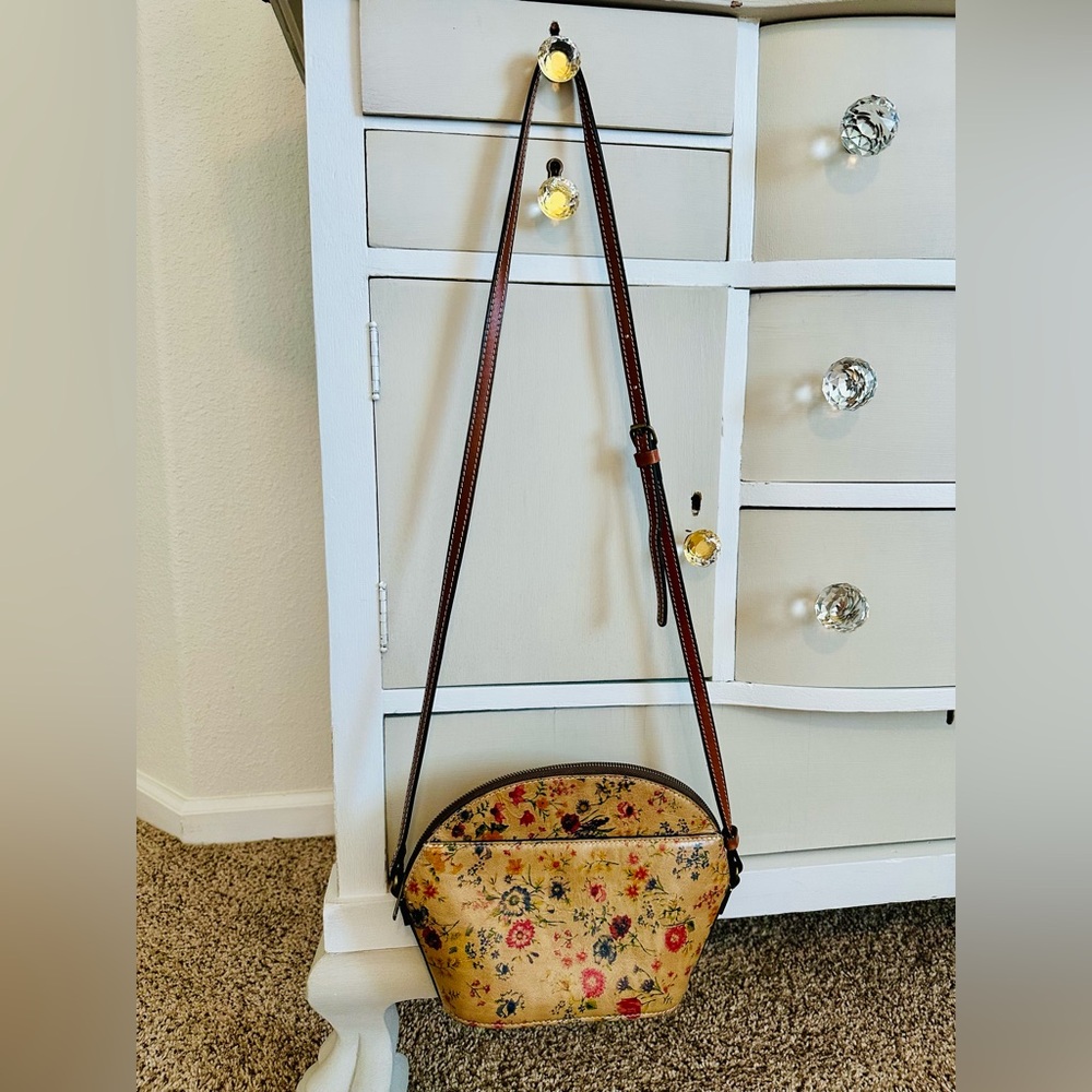 Patricia Nash Floral Crossbody Purse Bag